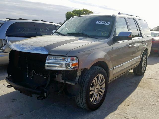 5LMFU27598LJ07482 - 2008 LINCOLN NAVIGATOR GOLD photo 2