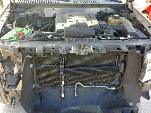 5LMFU27598LJ07482 - 2008 LINCOLN NAVIGATOR GOLD photo 7