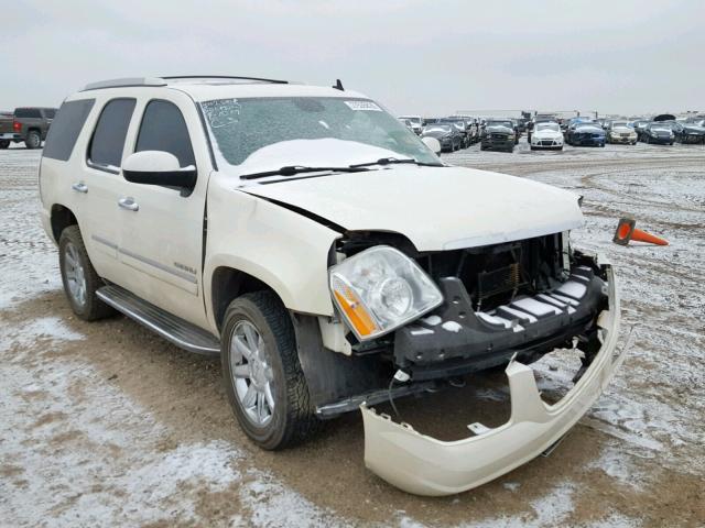 1GKS2EEF8BR305410 - 2011 GMC YUKON DENA WHITE photo 1