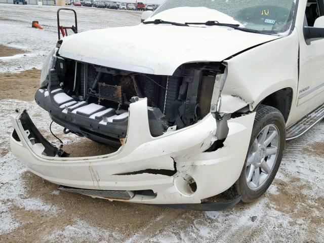 1GKS2EEF8BR305410 - 2011 GMC YUKON DENA WHITE photo 10