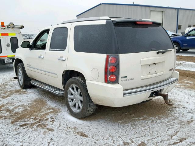 1GKS2EEF8BR305410 - 2011 GMC YUKON DENA WHITE photo 3