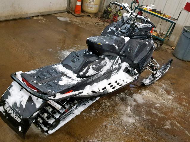 2BPSMXJE3JV000086 - 2018 SKI DOO MXZ BLACK photo 4