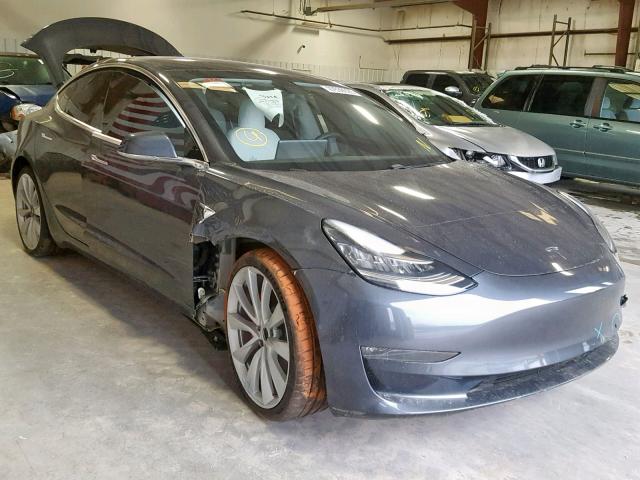 5YJ3E1EB5JF079182 - 2018 TESLA MODEL 3 ნაცრისფერი ფოტო 1
