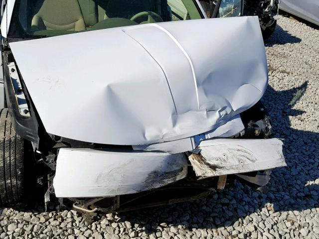 1G8AZ52F43Z155959 - 2003 SATURN ION LEVEL WHITE photo 7