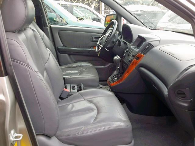 JT6HF10U4Y0133745 - 2000 LEXUS RX 300 SILVER photo 5