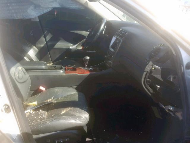 JTHBK262075034751 - 2007 LEXUS IS 250 SILVER photo 5