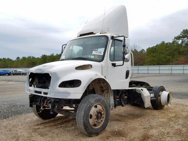 1FUBCYCY0EHFW0895 - 2014 FREIGHTLINER M2 106 MED WHITE photo 2