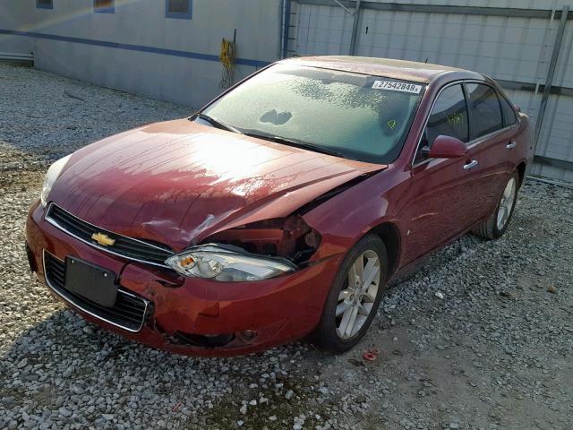 2G1WU583389209236 - 2008 CHEVROLET IMPALA LTZ RED photo 2