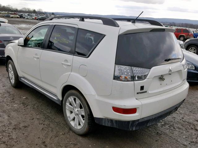 JA4JT3AW3CU002350 - 2012 MITSUBISHI OUTLANDER WHITE photo 3