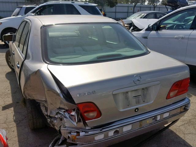 WDBJF65H9XA814980 - 1999 MERCEDES-BENZ E 320 GOLD photo 3