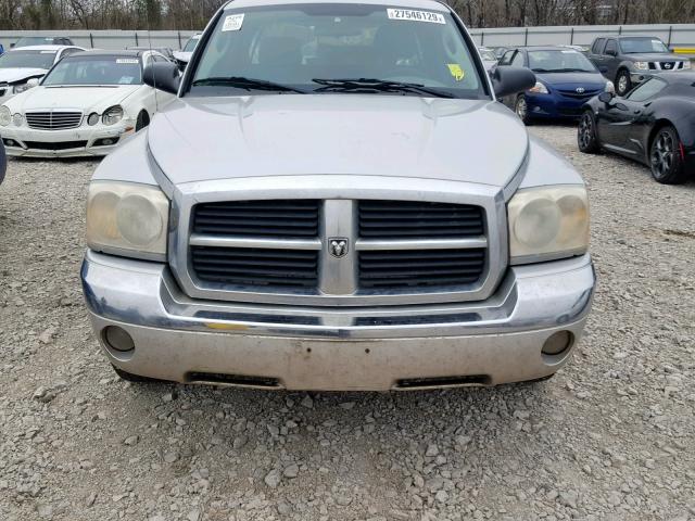 1D7HE52K77S235810 - 2007 DODGE DAKOTA LAR SILVER photo 10