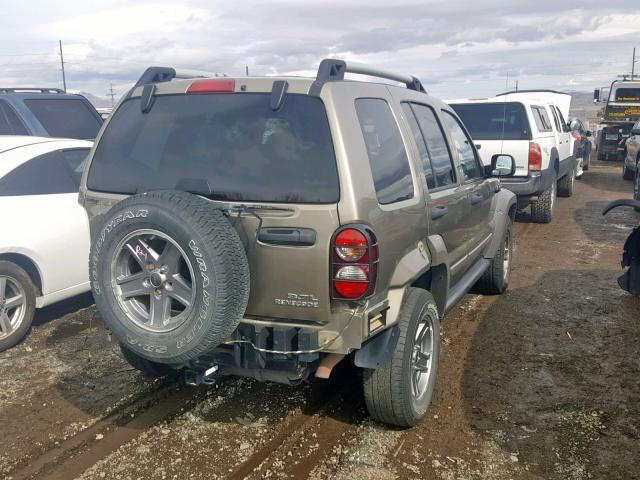 1J4GL38K56W178581 - 2006 JEEP LIBERTY RE GOLD photo 4