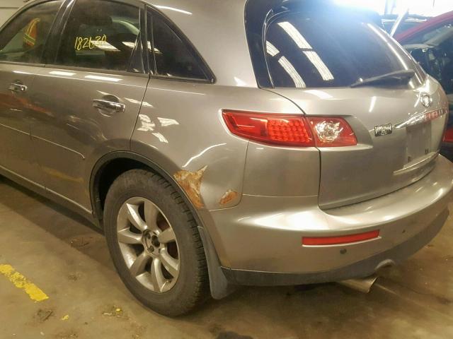 JNRAS08W94X211444 - 2004 INFINITI FX35 GRAY photo 9