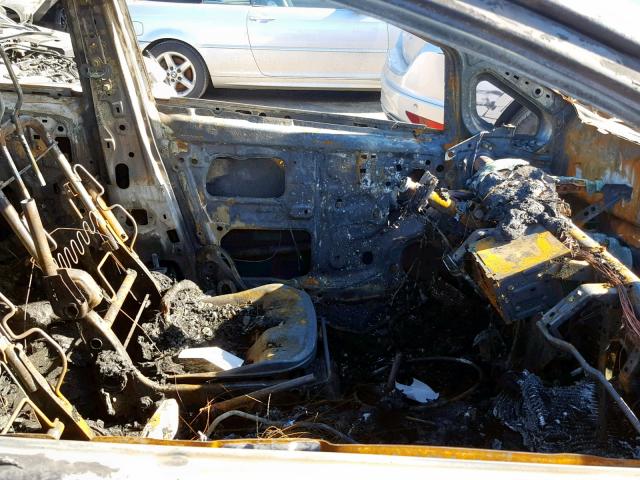 3N1CE2CP2FL416049 - 2015 NISSAN VERSA NOTE GRAY photo 5