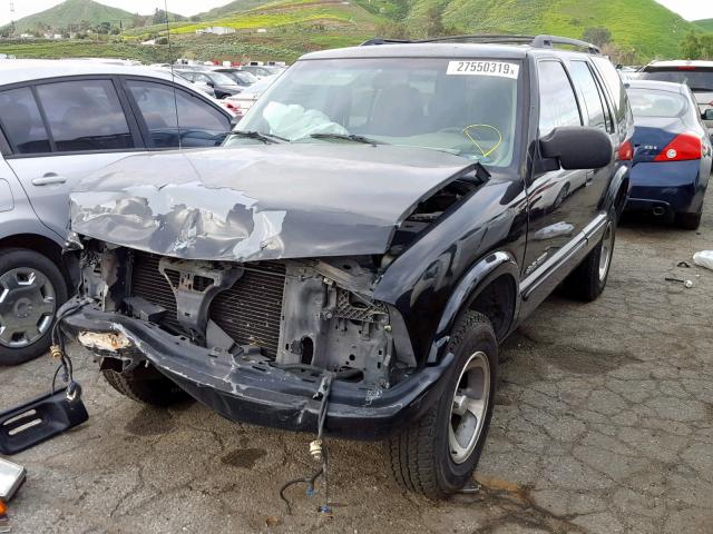 1GNCS13W92K101629 - 2002 CHEVROLET BLAZER BLACK photo 2