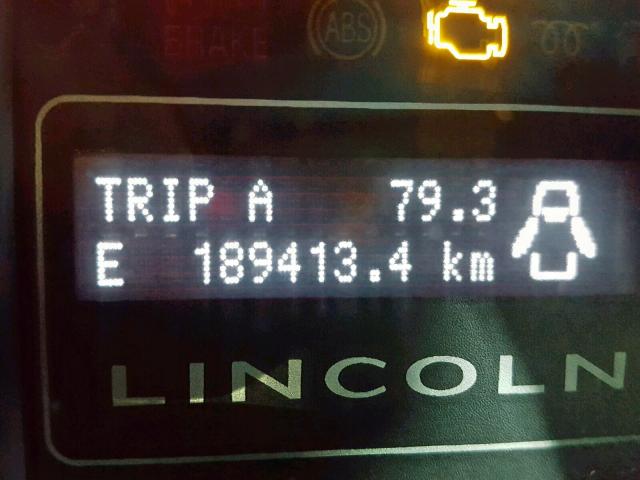 5LMFU28579LJ00952 - 2009 LINCOLN NAVIGATOR RED photo 8