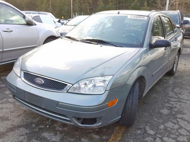 1FAFP34N56W189608 - 2006 FORD FOCUS ZX4 GREEN photo 2