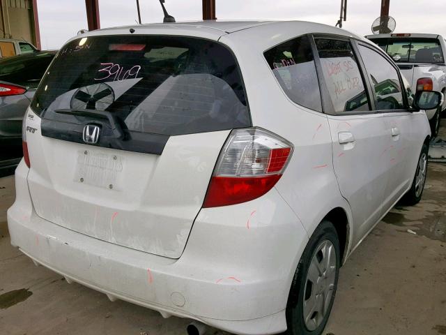 JHMGE8G33DC053468 - 2013 HONDA FIT WHITE photo 4