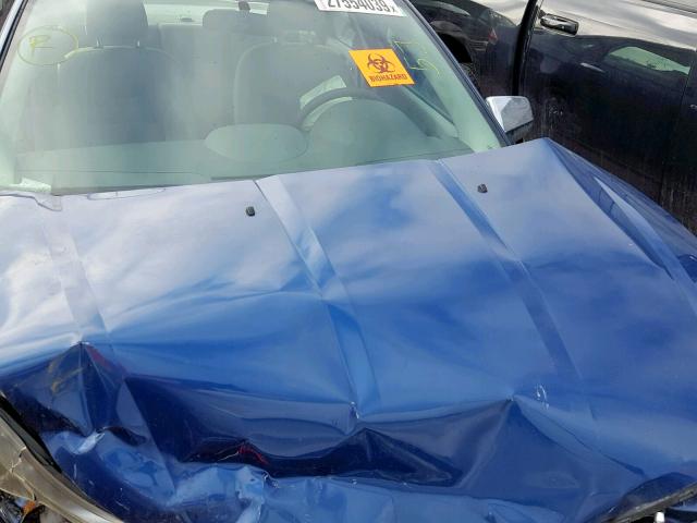 1FAHP34N18W291824 - 2008 FORD FOCUS S/SE BLUE photo 7