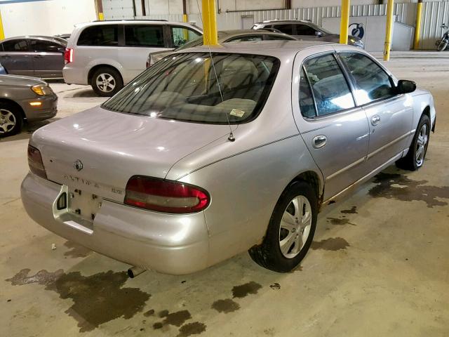 1N4BU31D4VC139074 - 1997 NISSAN ALTIMA XE SILVER photo 4