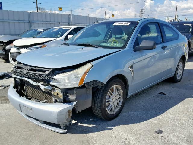 1FAHP33N38W141666 - 2008 FORD FOCUS SE BLUE photo 2