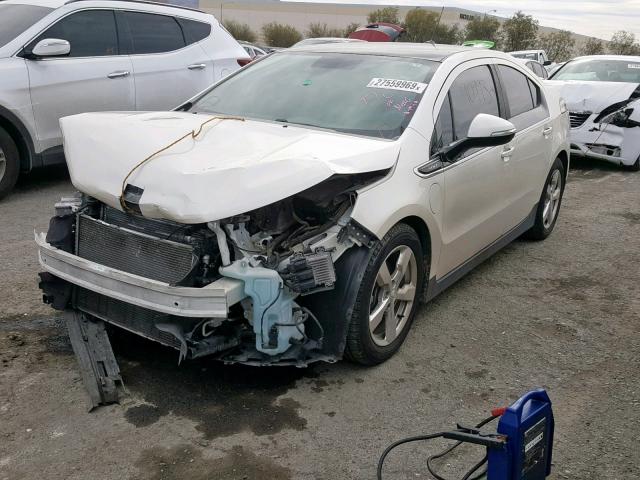 1G1RB6E45CU116686 - 2012 CHEVROLET VOLT WHITE photo 2