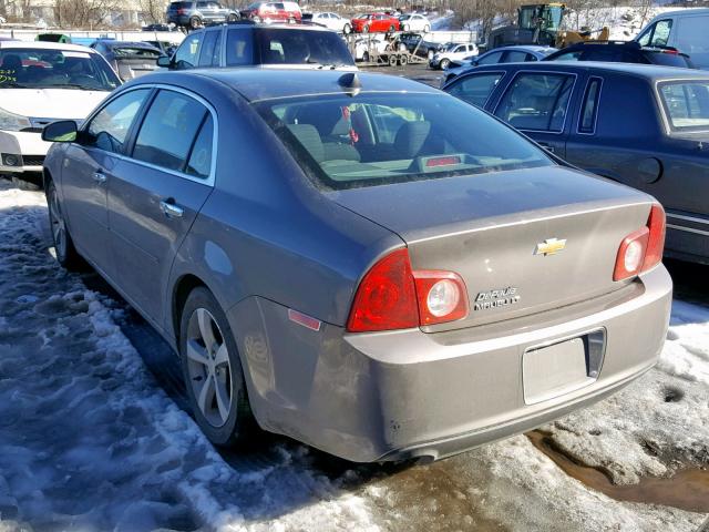 1G1ZC5E05CF245536 - 2012 CHEVROLET MALIBU 1LT ნაცრისფერი ფოტო 3