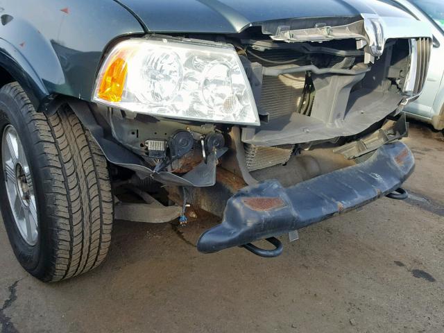 5LMFU28RX3LJ05802 - 2003 LINCOLN NAVIGATOR GREEN photo 9