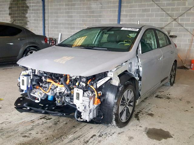 KMHC65LD2JU096842 - 2018 HYUNDAI IONIQ  SILVER photo 2