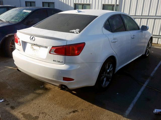 JTHBE262292016733 - 2009 LEXUS IS 350 WHITE photo 4