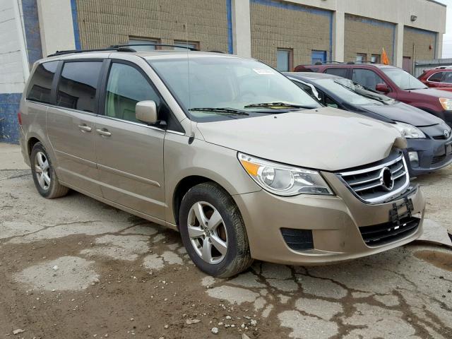 2V8HW34199R564081 - 2009 VOLKSWAGEN ROUTAN SE BEIGE photo 1