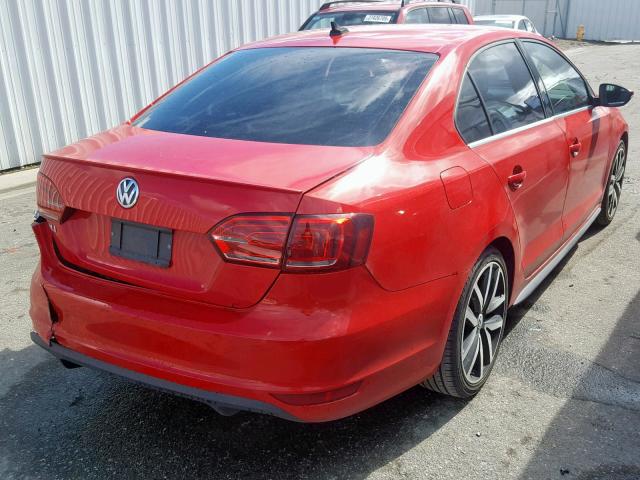 3VW4T7AJ8EM382353 - 2014 VOLKSWAGEN JETTA GLI RED photo 4