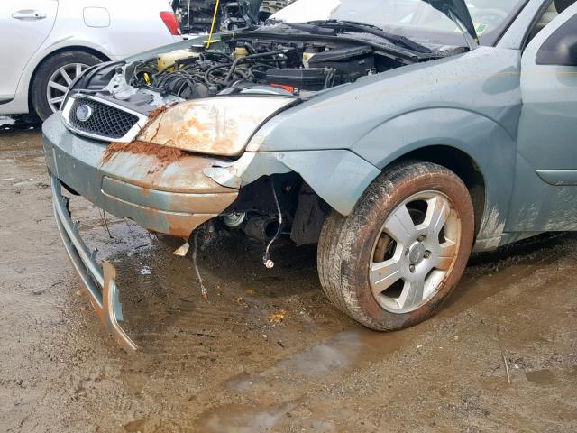 1FAFP34N35W234995 - 2005 FORD FOCUS ZX4 GREEN photo 9