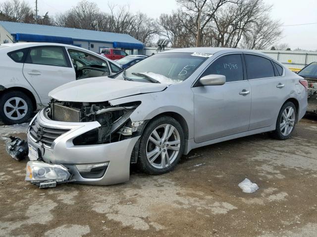 1N4BL3AP2DN557214 - 2013 NISSAN ALTIMA 3.5 SILVER photo 2