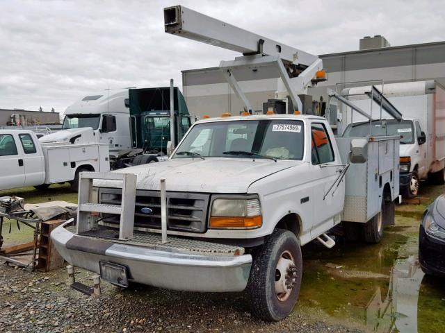 1FDLF47G0TEA95572 - 1996 FORD F SUPER DU WHITE photo 2