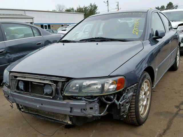 YV1RS64A542392808 - 2004 VOLVO S60 GRAY photo 2