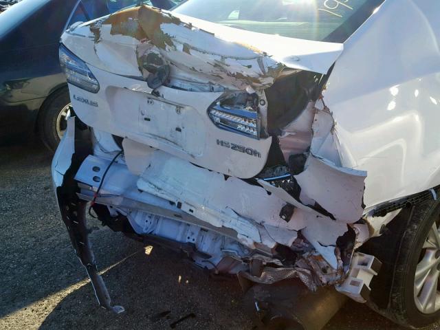 JTHBB1BA9A2020959 - 2010 LEXUS HS 250H WHITE photo 9