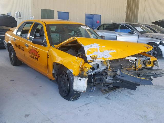 2FABP7BV1BX175776 - 2011 FORD CROWN VICT YELLOW photo 1