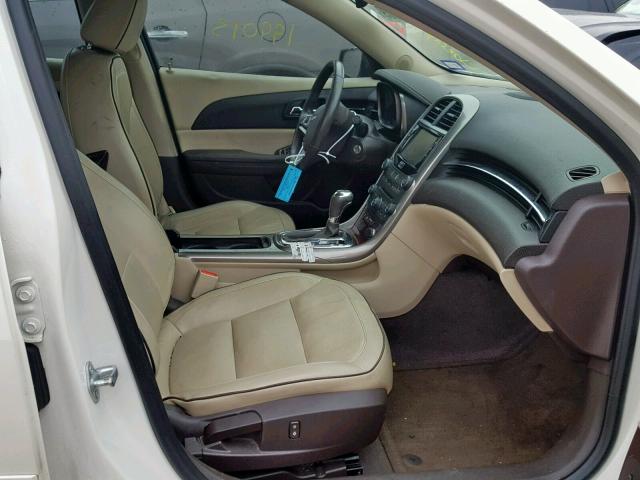 1G11G5SX8DF181819 - 2013 CHEVROLET MALIBU 3LT თეთრი ფოტო 5