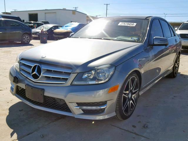 WDDGF4HB5DR256975 - 2013 MERCEDES-BENZ C 250 GRAY photo 2