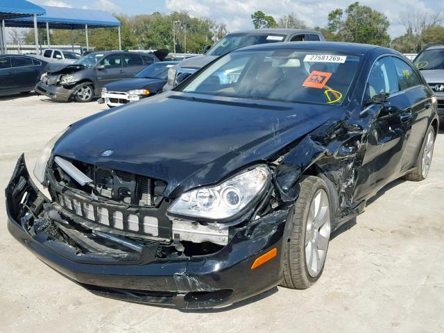 WDDDJ72X48A123765 - 2008 MERCEDES-BENZ CLS 550 BLACK photo 2