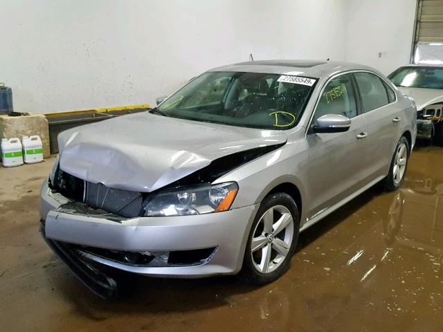 1VWBH7A34CC075769 - 2012 VOLKSWAGEN PASSAT SE SILVER photo 2