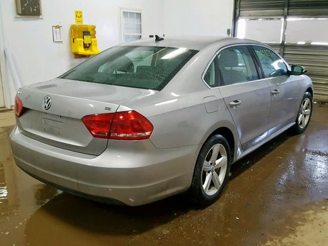 1VWBH7A34CC075769 - 2012 VOLKSWAGEN PASSAT SE SILVER photo 4