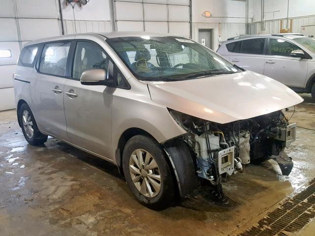 KNDMA5C13F6024931 - 2015 KIA SEDONA L SILVER photo 1