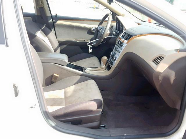 1G1ZC5E13BF332066 - 2011 CHEVROLET MALIBU 1LT CREAM photo 5