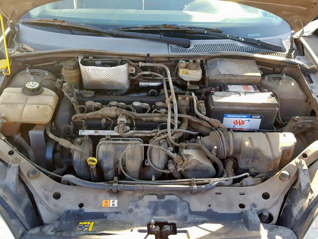 1FAFP34N25W314384 - 2005 FORD FOCUS ZX4 TAN photo 7