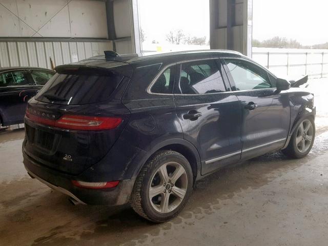 5LMCJ1A98FUJ22886 - 2015 LINCOLN MKC BLACK photo 4