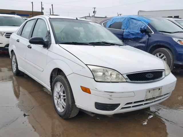 1FAFP34N45W274521 - 2005 FORD FOCUS ZX4 WHITE photo 1