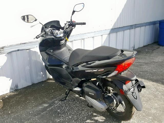 RLHKF1801FY002268 - 2015 HONDA PCX 150 BLACK photo 3