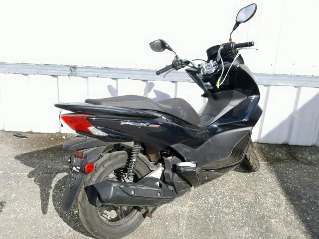 RLHKF1801FY002268 - 2015 HONDA PCX 150 BLACK photo 4